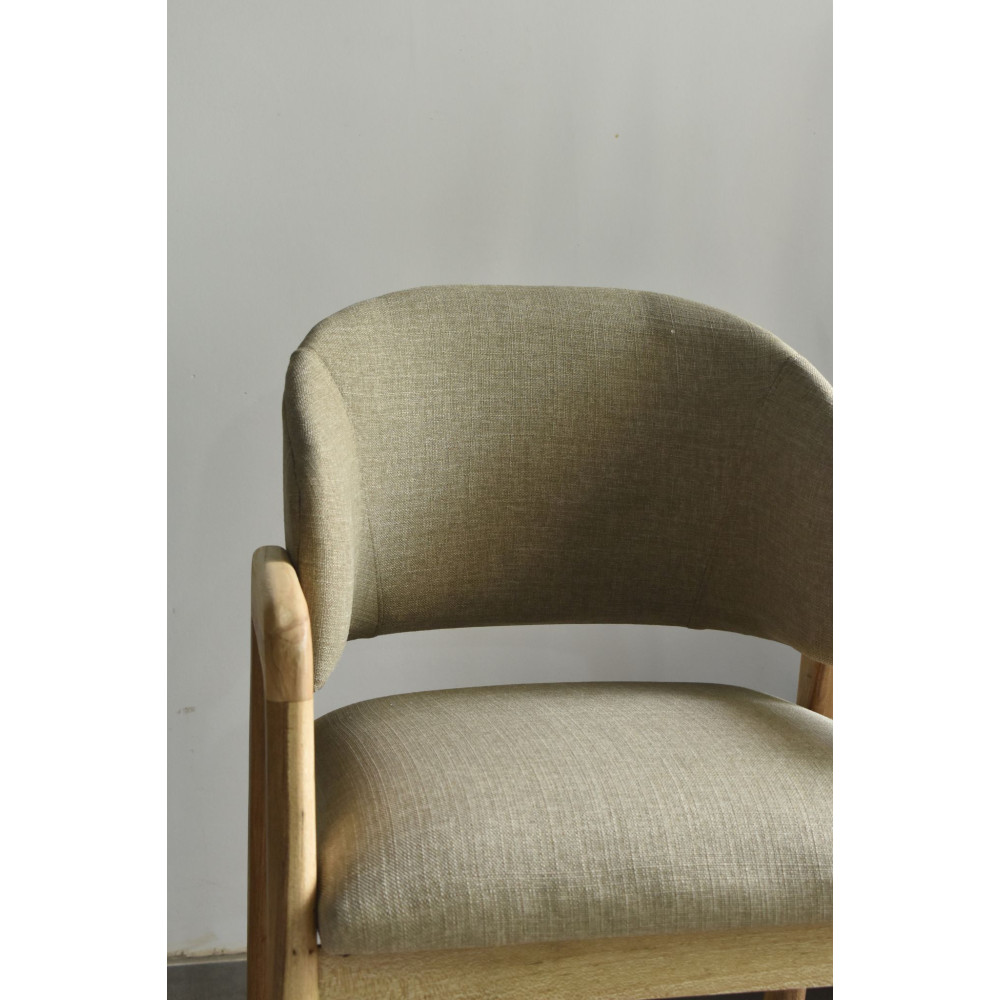 Silla Roma con Apoyabrazos Lino Spazio Linen Madera Petiribi Stock entrega inmediata