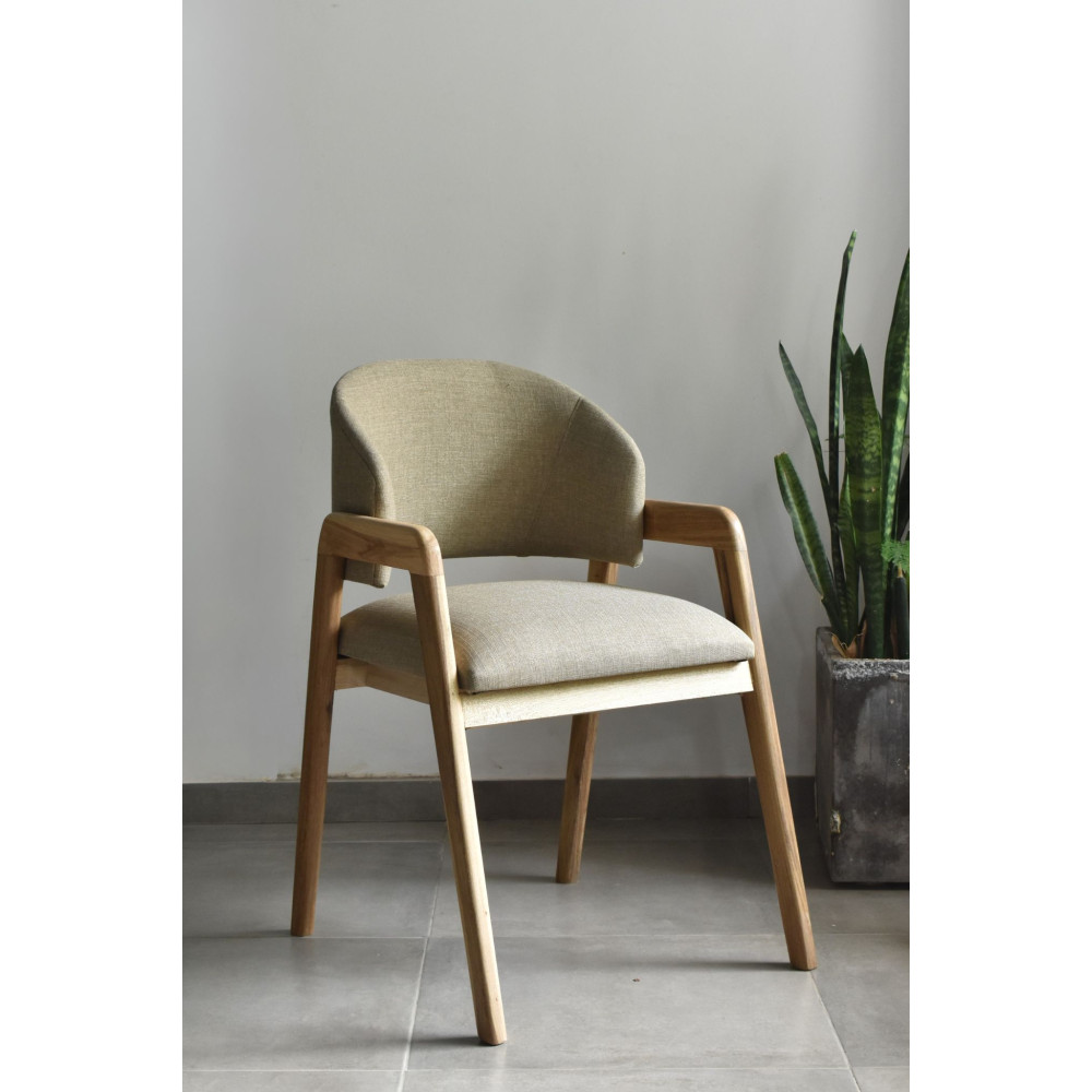Silla Roma con Apoyabrazos Lino Spazio Linen Madera Petiribi Stock entrega inmediata