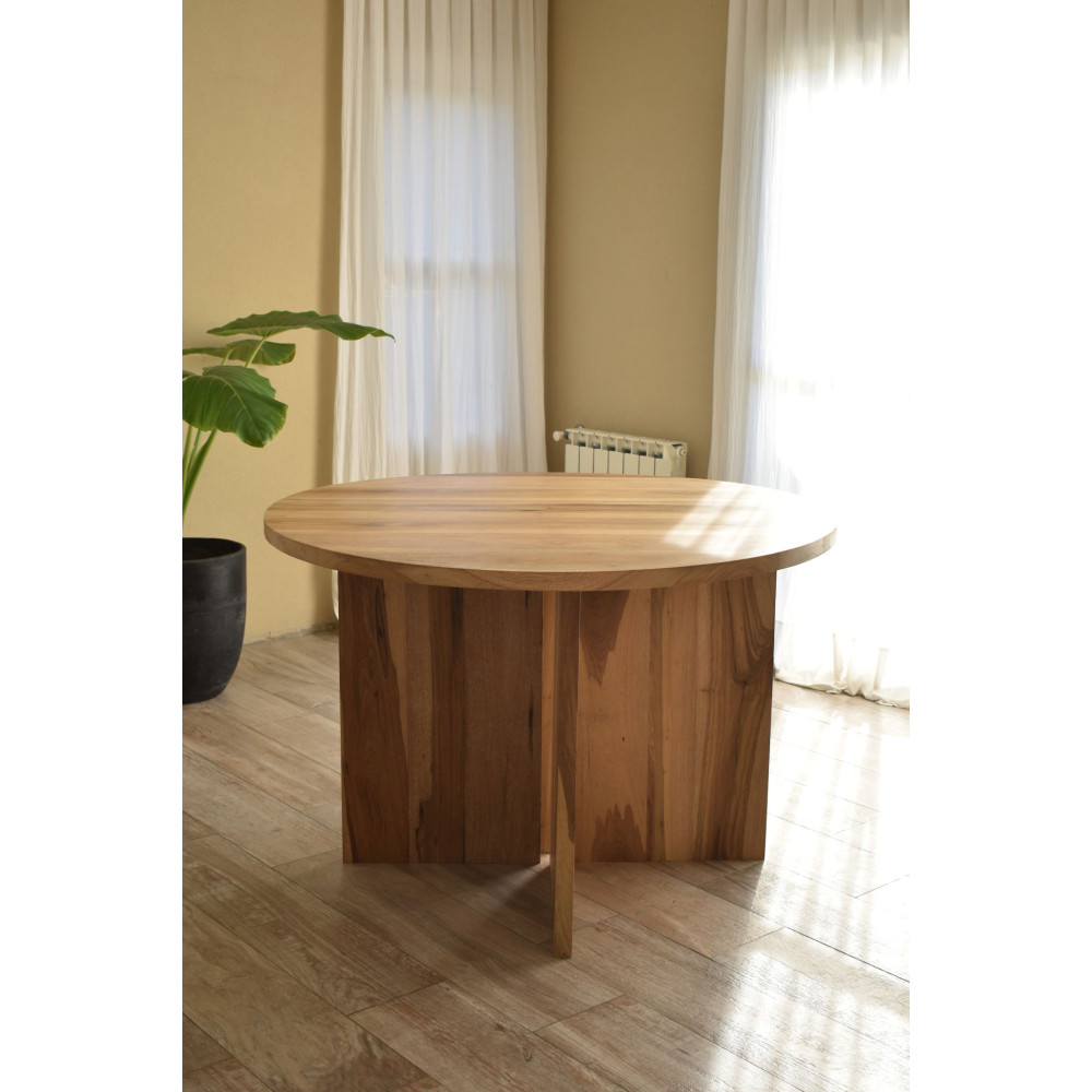 Mesa comedor Victoria madera maciza petiribi Mesa comedor Victoria madera maciza petiribi